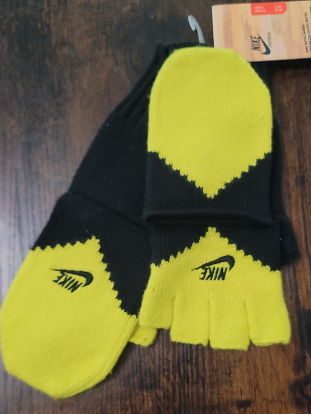 Nike Sportswear Black and Neon Yellow Convertible Mittens Adult Size L